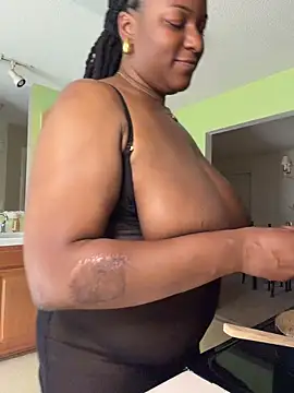 GirthGoddessCoco's Live XXX Chat