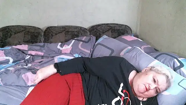 Lana555 élő XXX-chatje