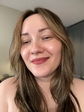 Kiss_My_Body Live XXX-Chat