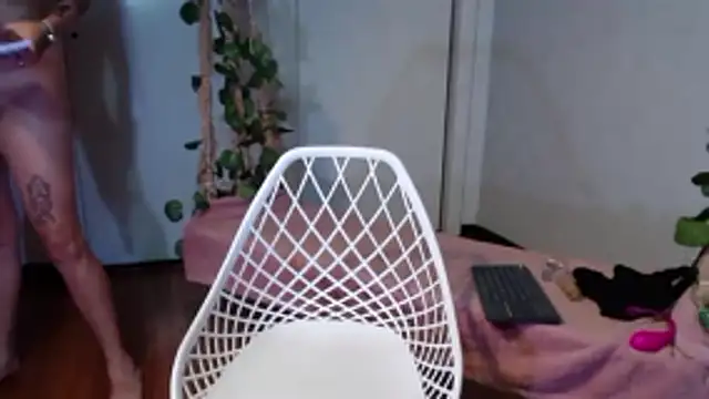 SaraLjordad's Live XXX Chat