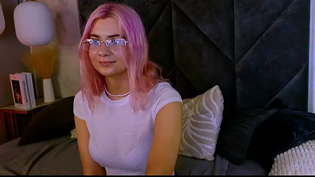 RoxySun_'s Live XXX Chat
