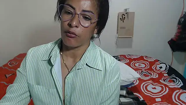 kateleyagrey's Webcam Show