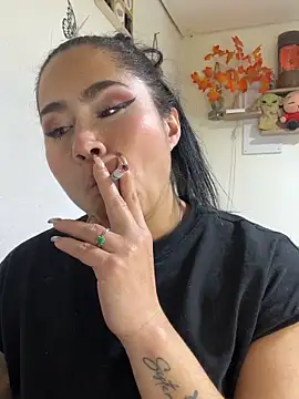 Sweet__Nurse1 élő XXX-chatje