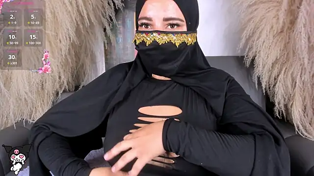 alanna_sahir's Live XXX Chat