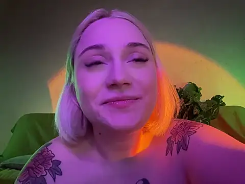 Živý XXX chat MCThroatGoat