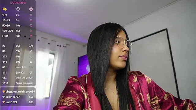 charloteeee1 লাইভ XXX চ্যাট