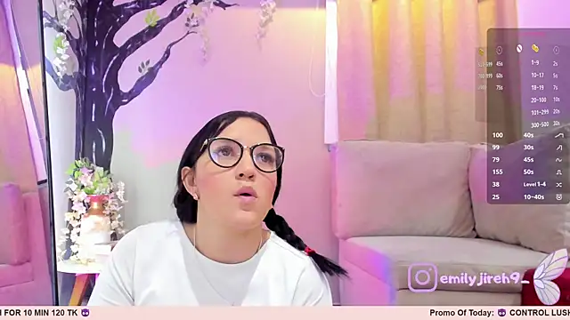 _EmilyJireh_ Chat XXX in diretta