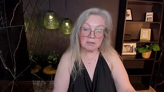 NataliMellow's Live XXX Chat