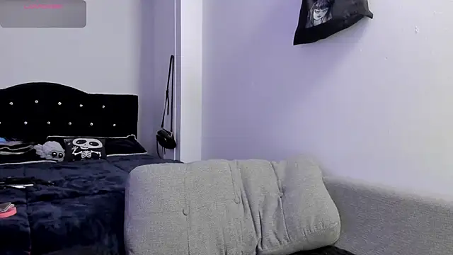 Amy_Aloqua Live XXX Chat