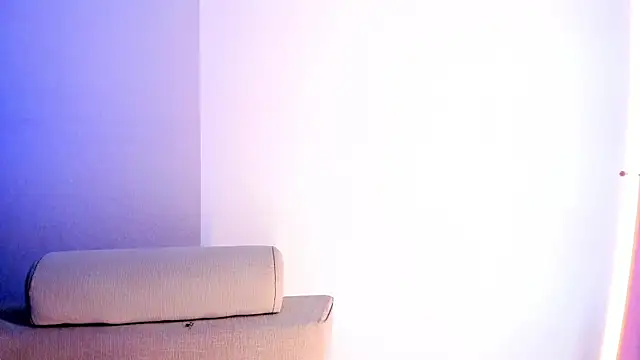 AmmyJones_ Chat XXX in diretta