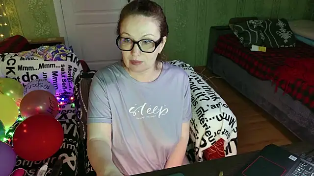 MarleneDietrich Chat XXX live