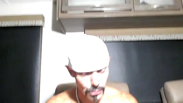 ThickD2C's Webcam Show
