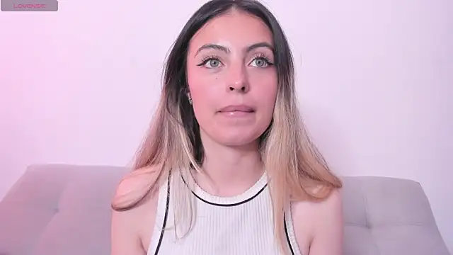 Fernanda_aaaa's Live XXX Chat