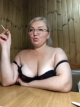 White-Chocolatte's Webcam Show