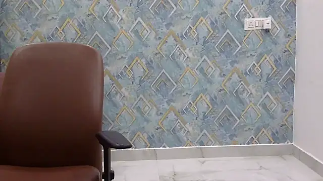 zoyaa-sexy – webcam-show