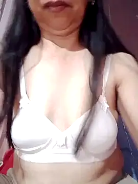 Sky-rain98's Live XXX Chat