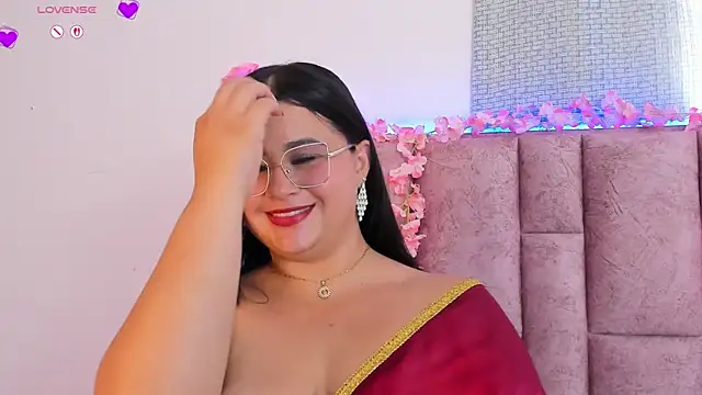 miahkumar Show in webcam