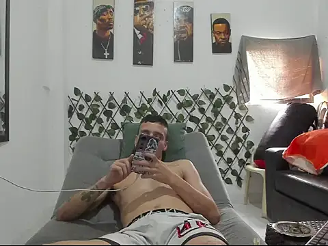 Latins_Boss' Webcam Show