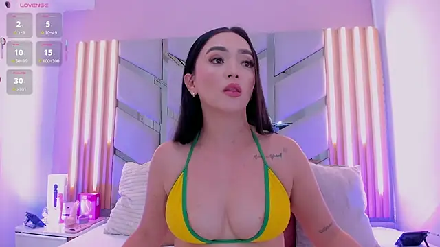 Samantha-Pardo Live XXX-Chat