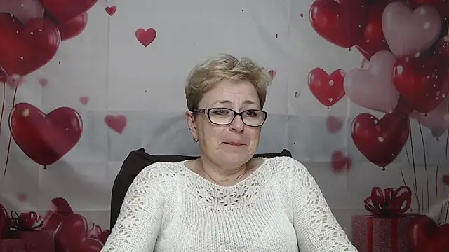 EmiliaGree Show in webcam