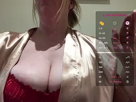 Curvy-ScottishX Webcam-Show