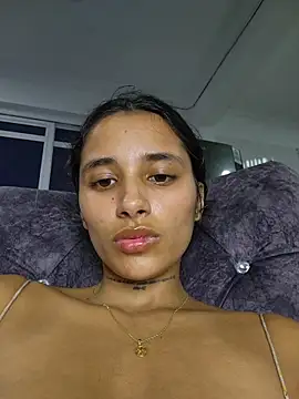 Lorena_Mcfly Adlı Modelin Web Kamerası Şovu
