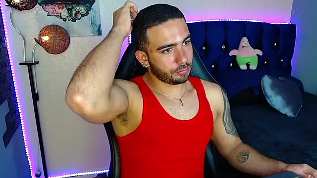 adamhairy Show Webcam