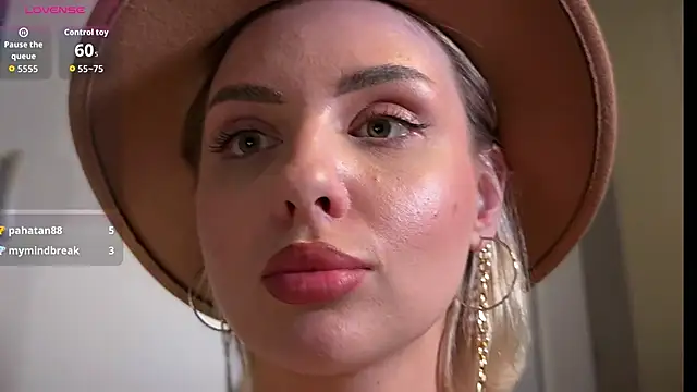 mari_grey Adlı Modelin Canlı XXX Sohbeti