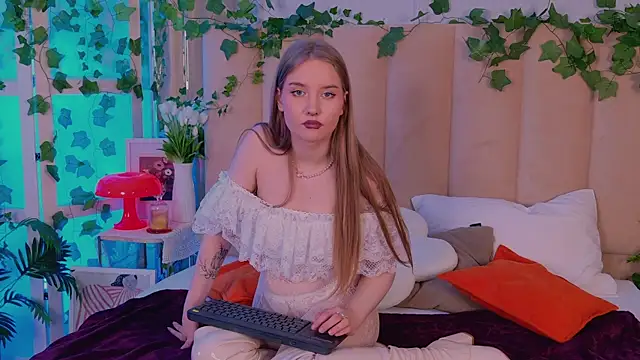 Flora_DeVille Webcamshow