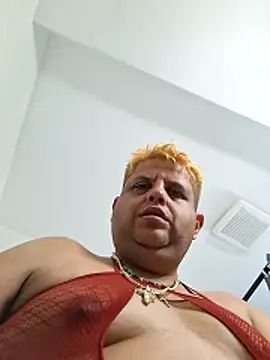laraut69's Webcam Show