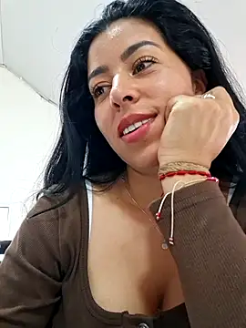 Luianna Live XXX-chat