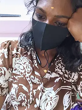 Chat +18 de Honey_rosetamil ao vivo