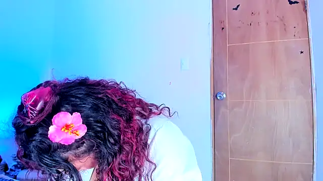 Chat XXX ao vivo de Emily_Coper18