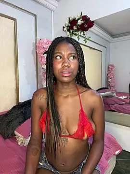 Roxxana-queen live XXX chat