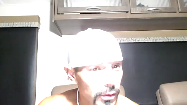 ThickD2C's Webcam Show