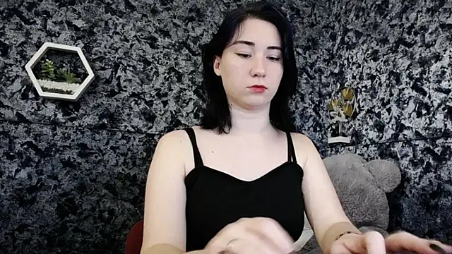 Moon_foxy_ Chat XXX in diretta
