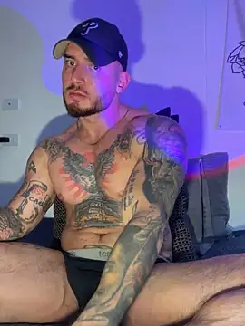 DimitriSullivan_ 即時 XXX 聊天