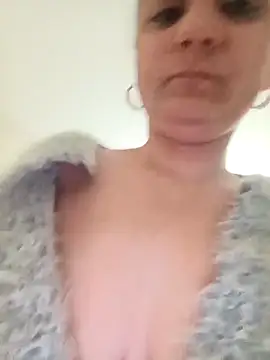 Nell-X's Webcam Show