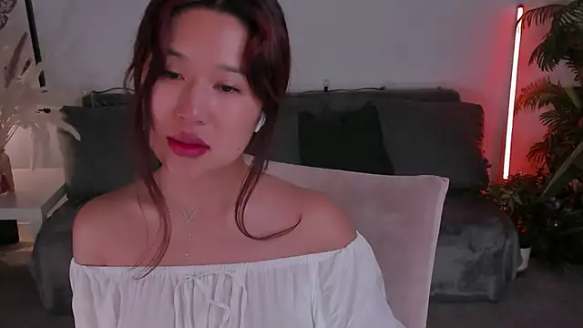 Erika_Kim 现场XXX聊天