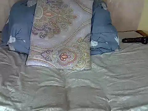 Your_Bunny255's Live XXX Chat