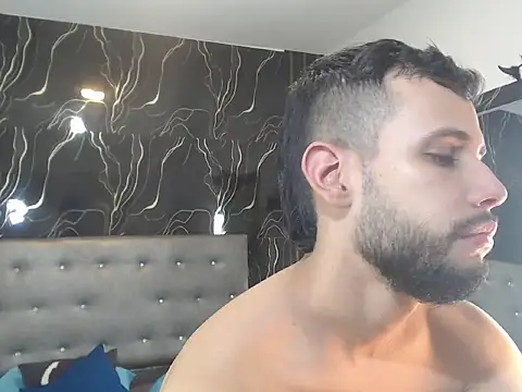 Show de Roger_Shaw na webcam