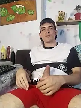 Show modela Maykiinn na web-kameri