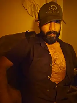 Bigkannan's Live XXX Chat