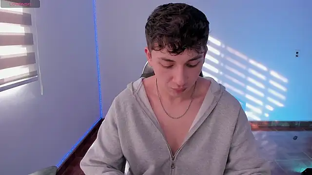 OLIVER_K's Live XXX Chat