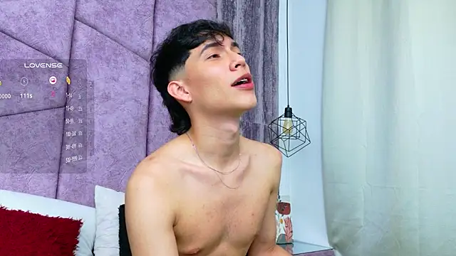 AronTawersn Live XXX chat