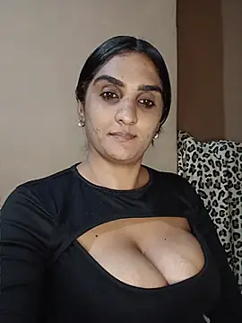 دردشة Eroticindian07 الجنسية المباشرة