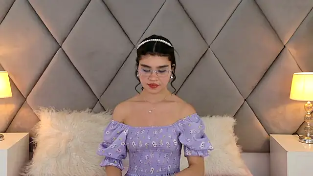 OliviaDiaz's Live XXX Chat