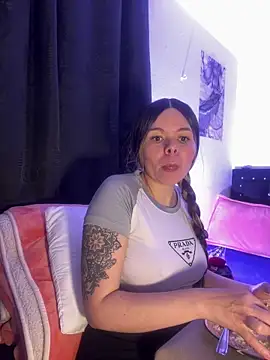 carolina16love Pertunjukan Webcam