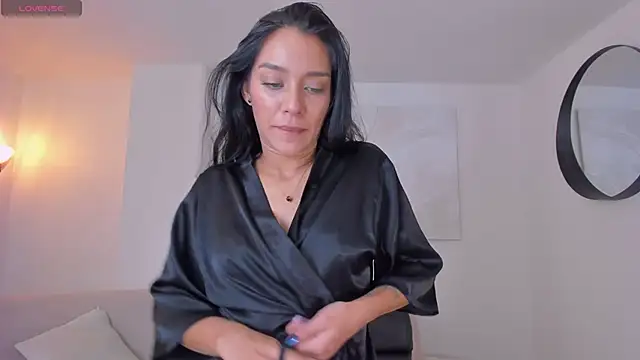 AmaliaCrus' Live XXX Chat