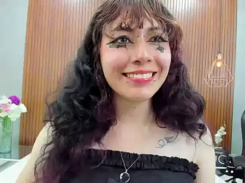 Cybercore_Shy – Live XXX-chat